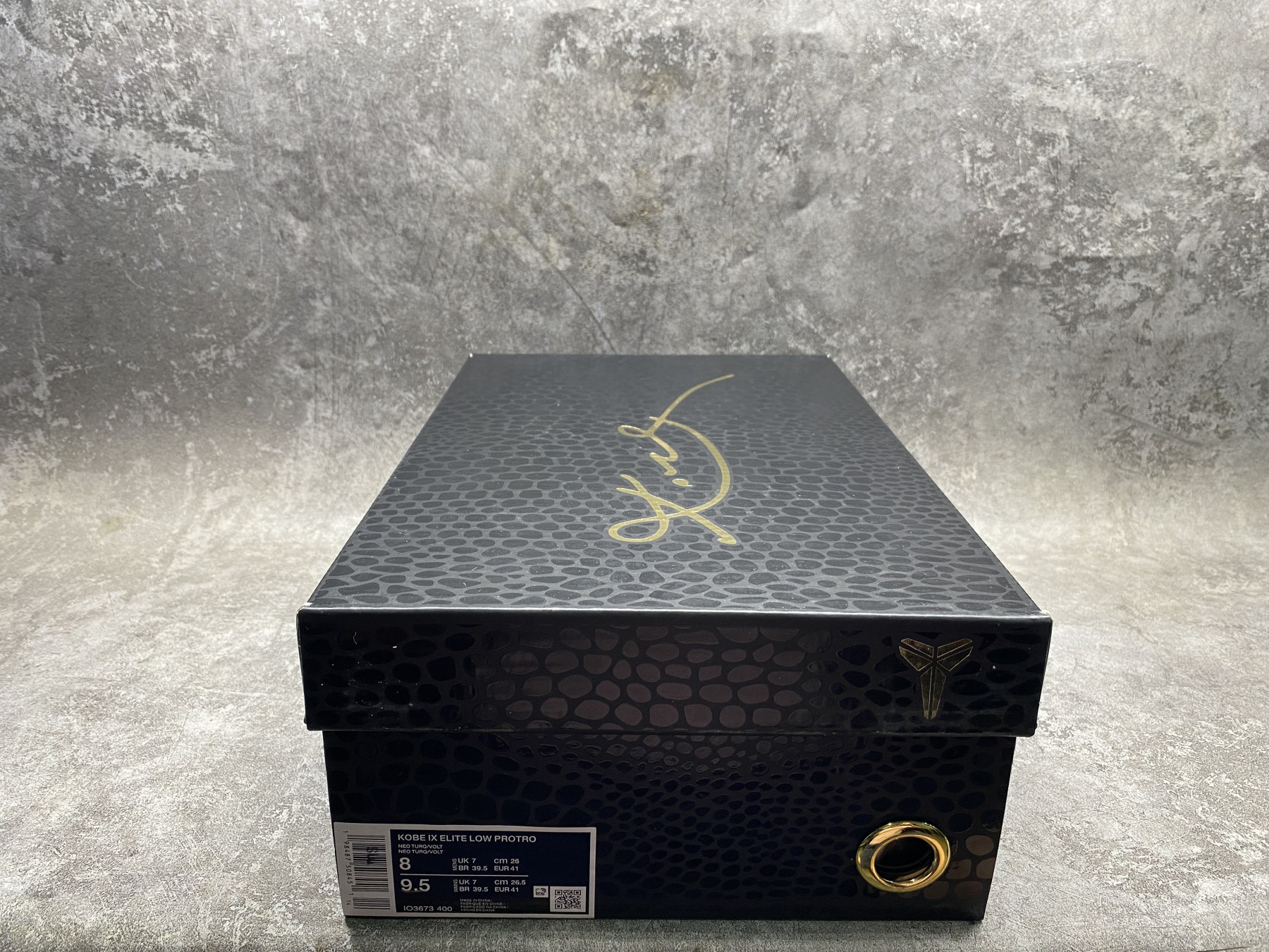 UA Nike Kobe 9 Elite Low Protro