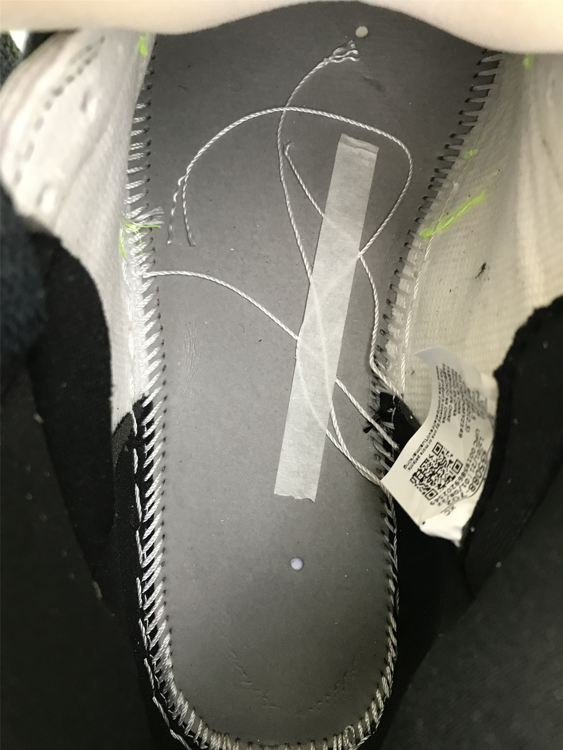 UA AIR JORDAN 1 HIGH OG â€œVISIONAIREâ€