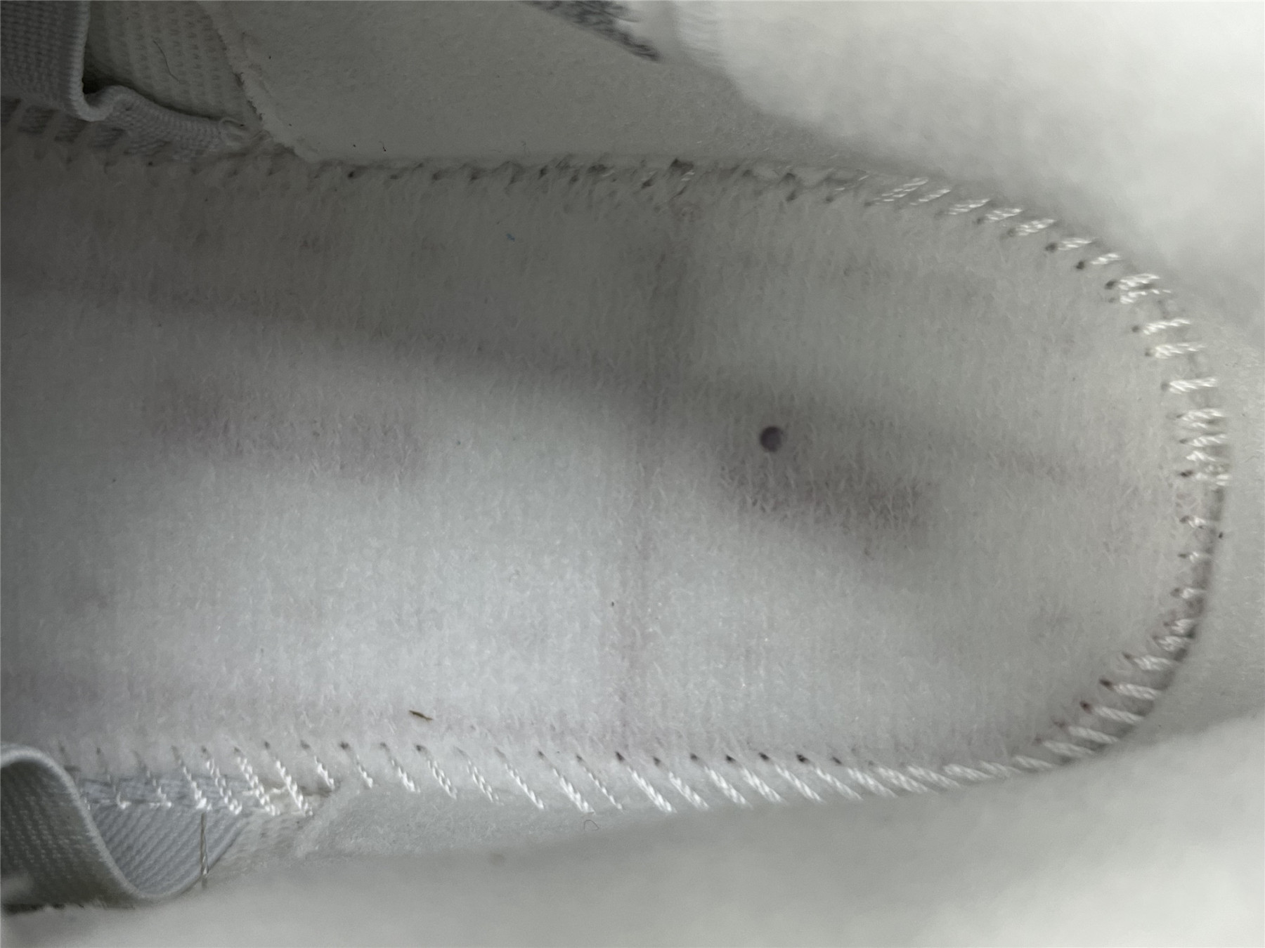 UA WMNS AIR JORDAN 4 RETRO 