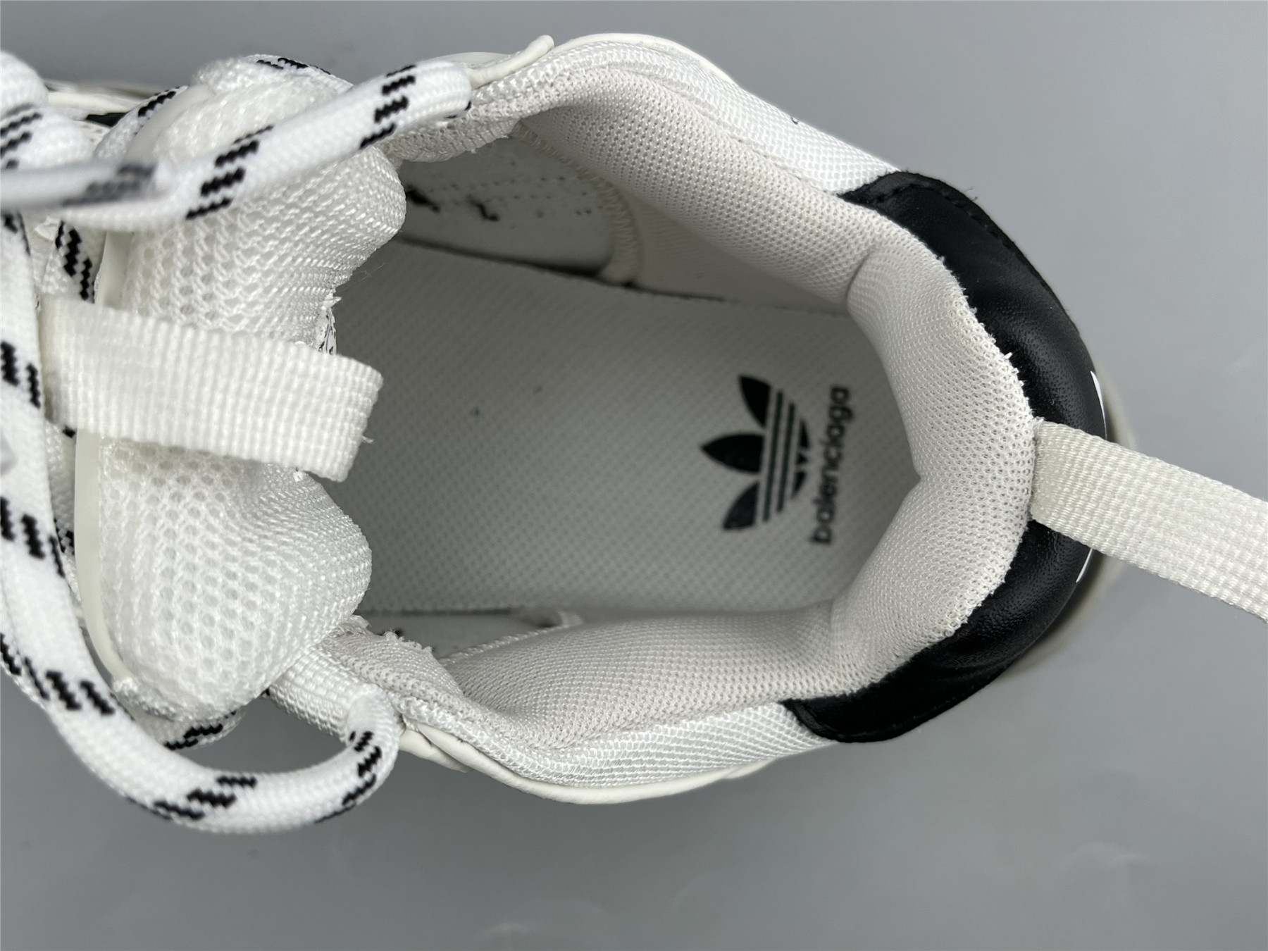 UA TRIPLE S SNEAKER WHITE BLACK