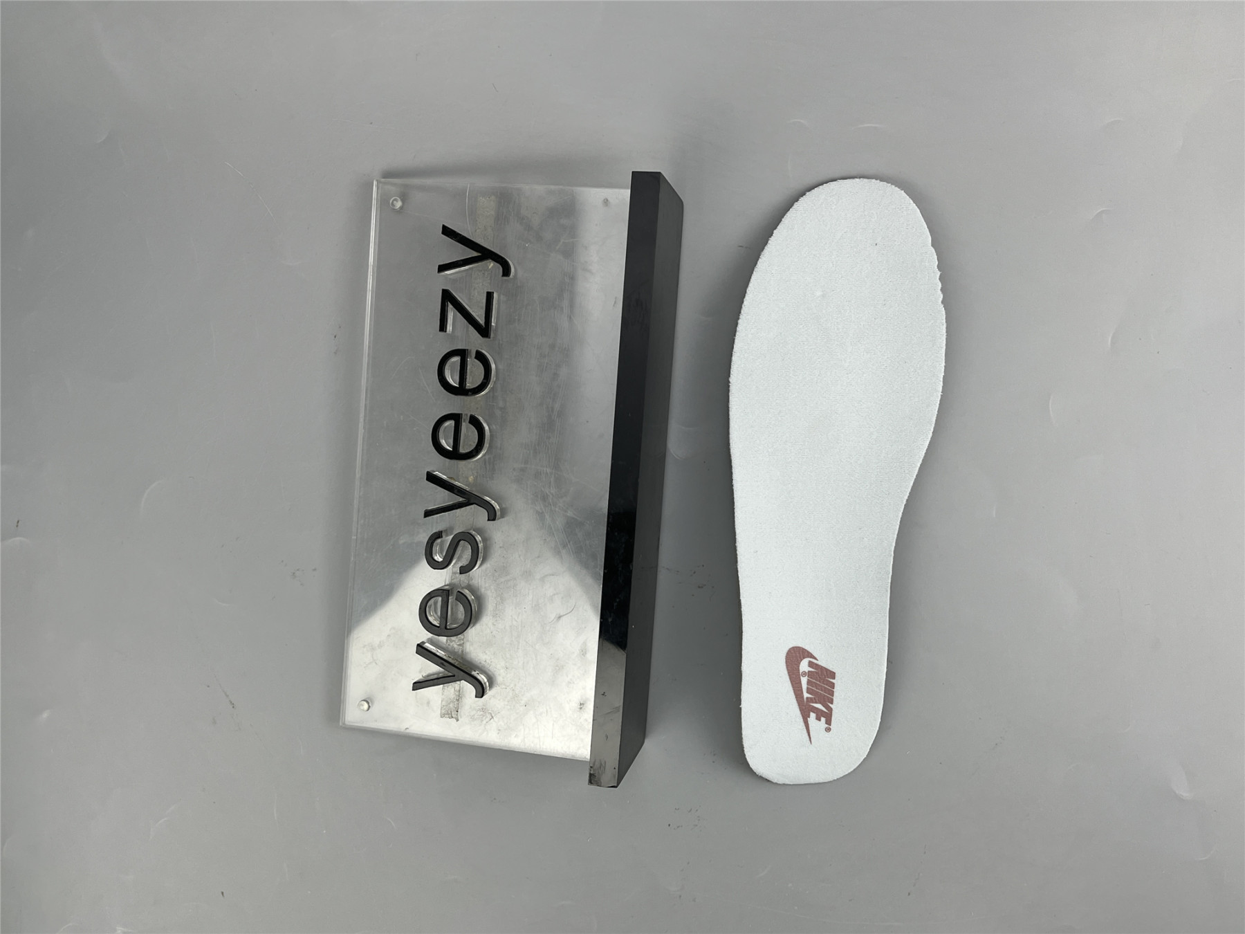 UA NIKE DUNK LOW RETRO PREMIUM 