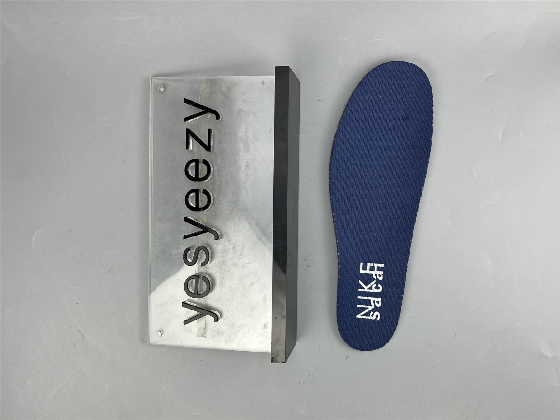 UA SACAI X NIKE AIR CORTEZ SP 4. 0 