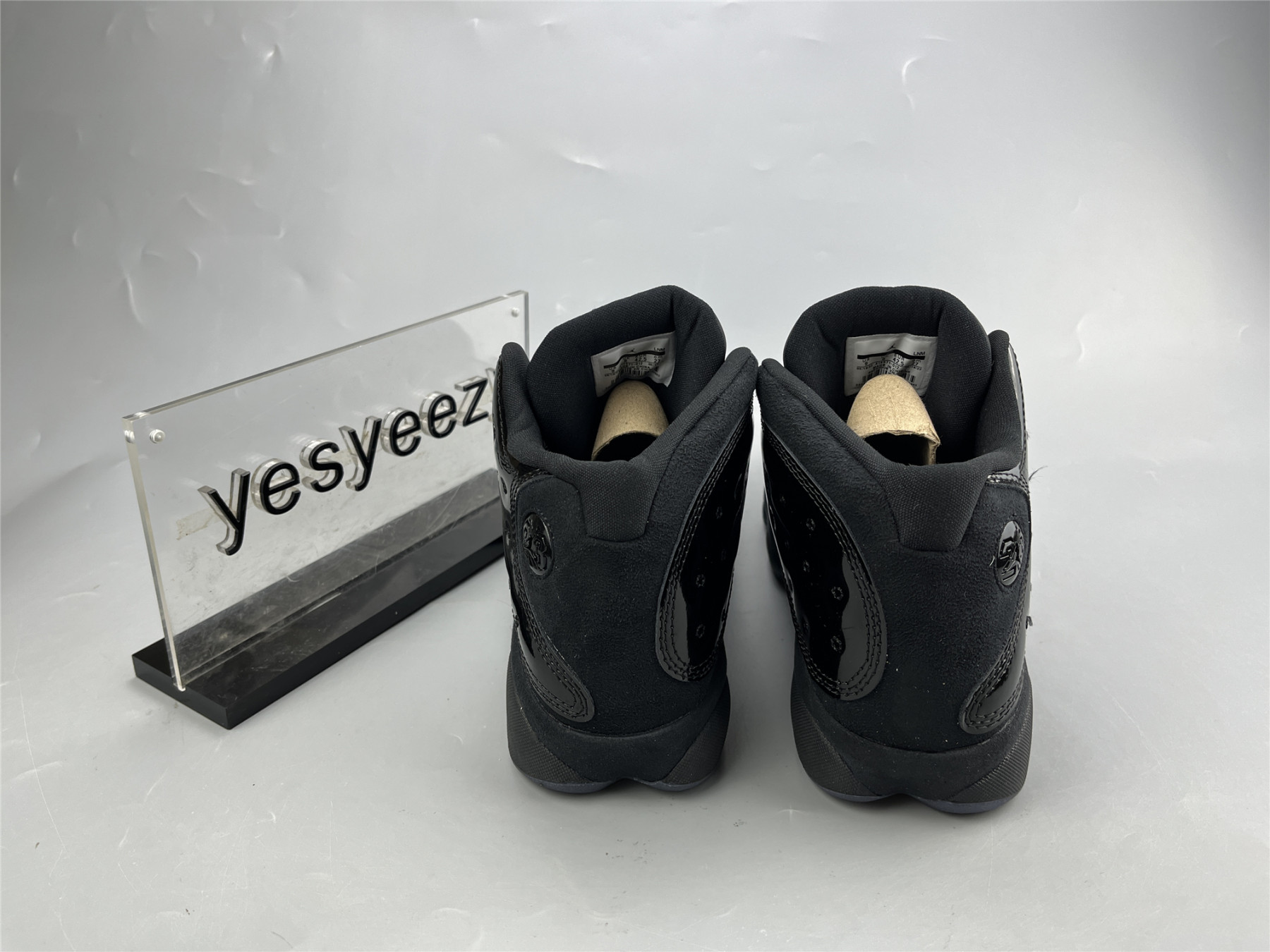 UA AIR JORDAN 13 RETRO 