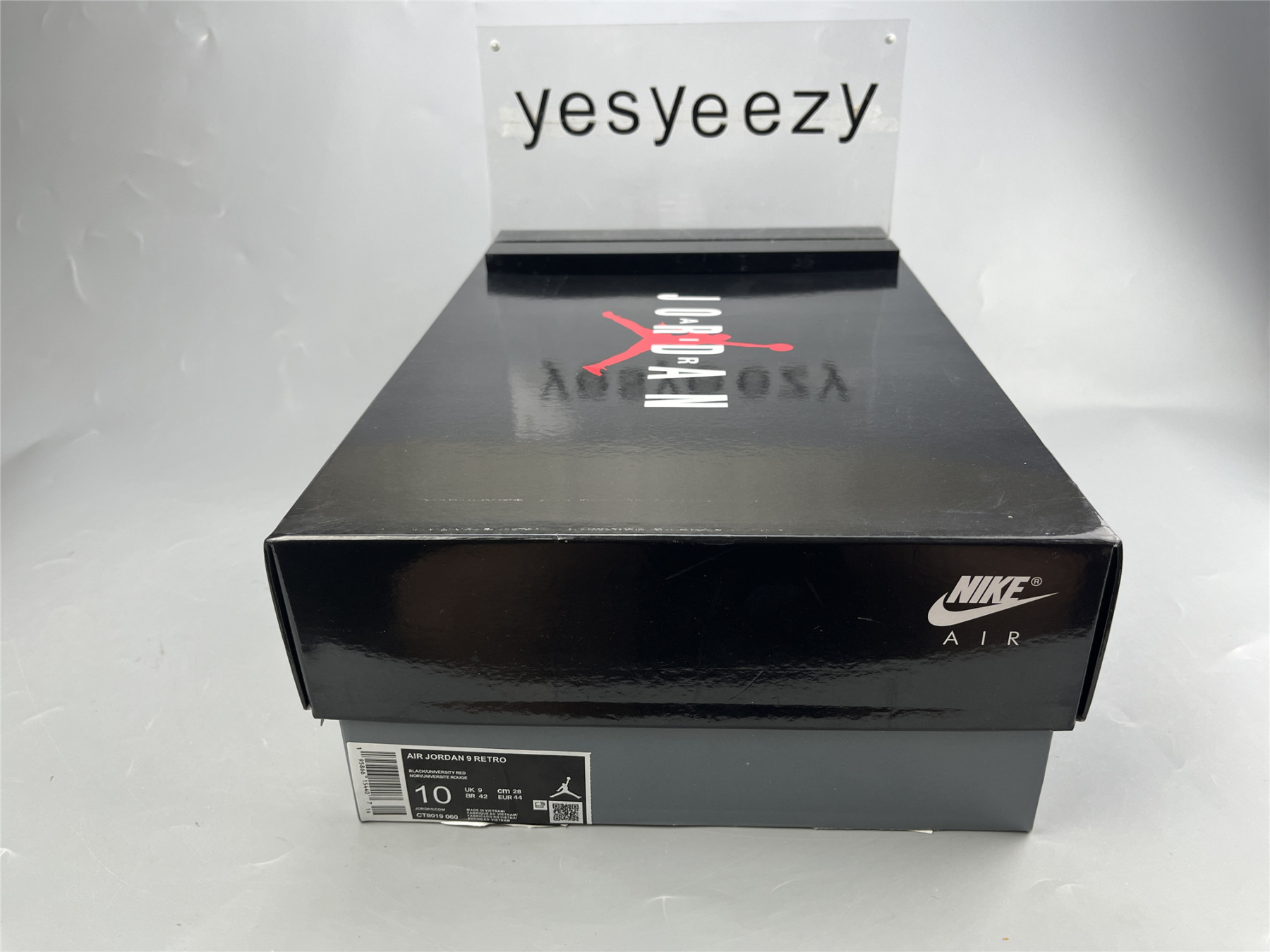 UA AIR JORDAN 9 RETRO 