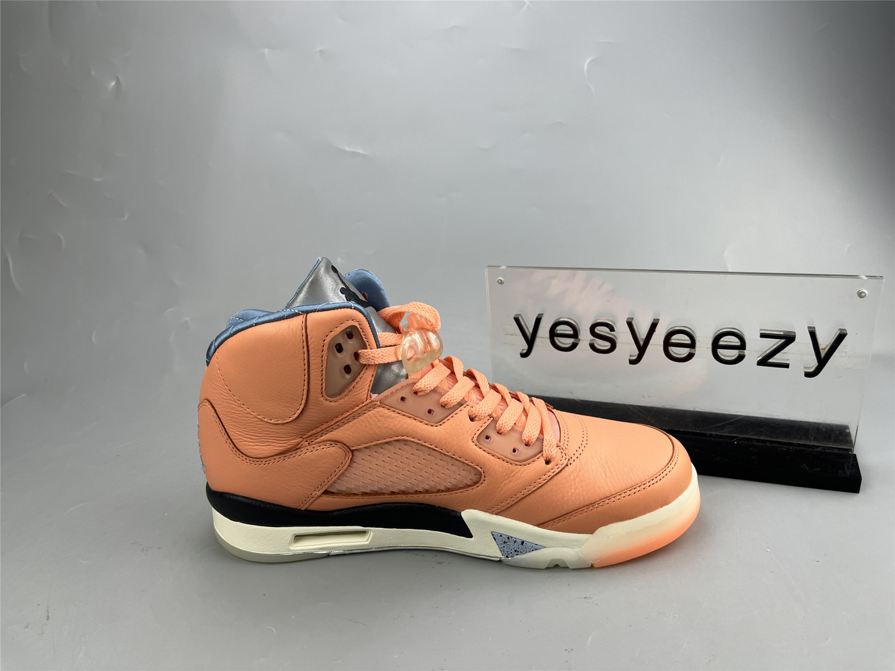 UA AIR JORDAN 5 RETRODJ KHALED WE THE BEST CRIMSON BLISS