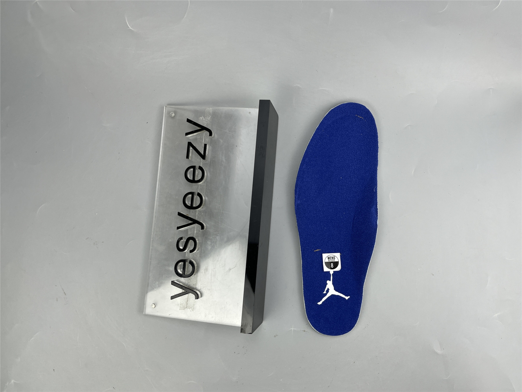 UA AIR JORDAN 11 RETRO LEGEND BLUE