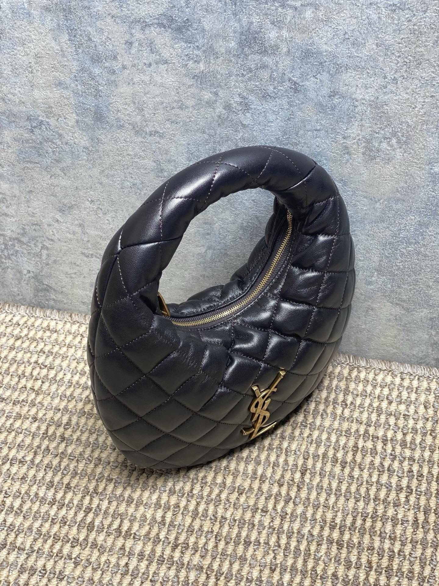 Y51 ICARINO IN QUILTED NAPPA 17x13x3cm