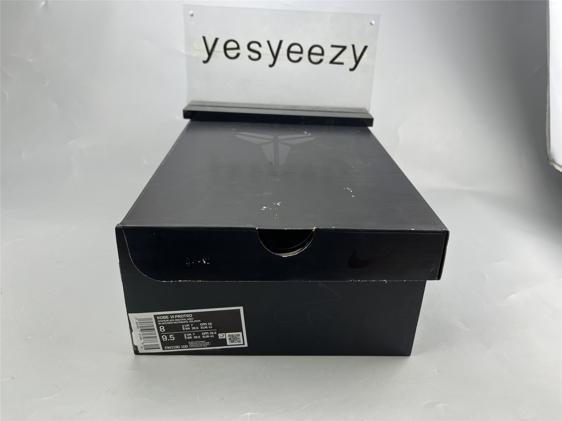 UA NIKE ZOOM KOBE 6 PROTRO 