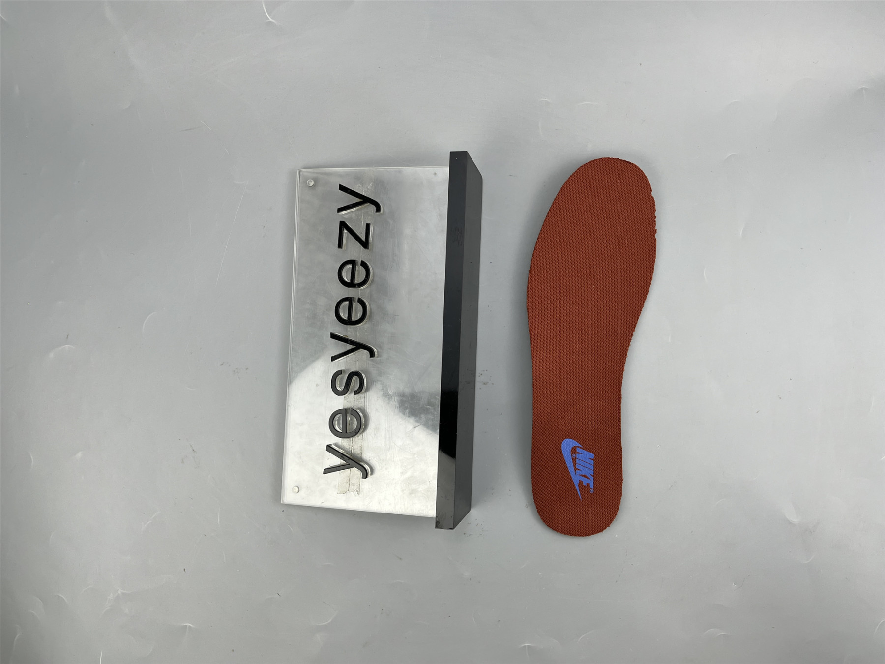 UA NIKE DUNK LOW PREMIUM 