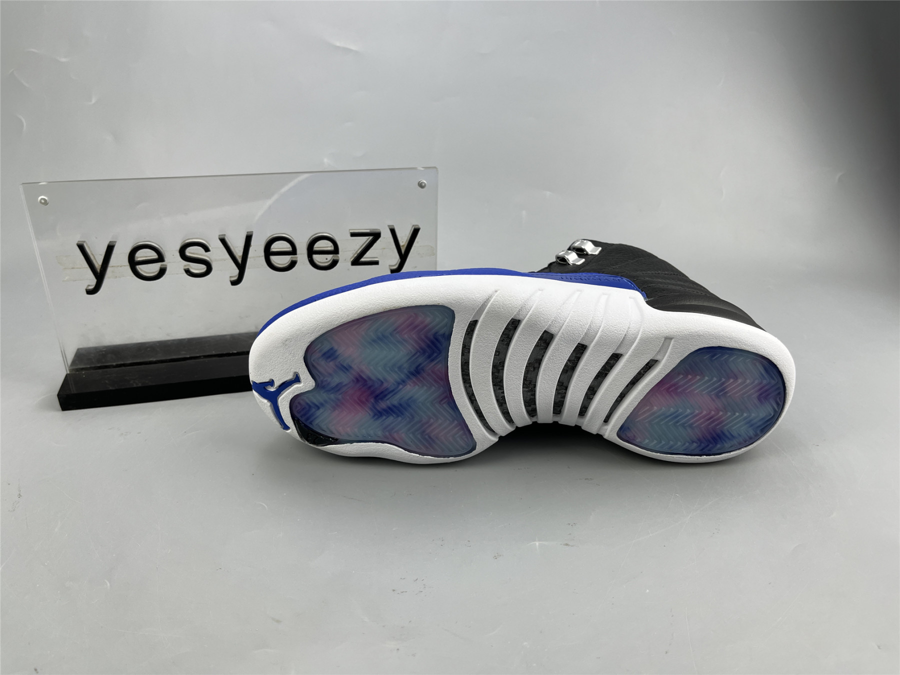 UA WMNS AIR JORDAN 12 RETRO 