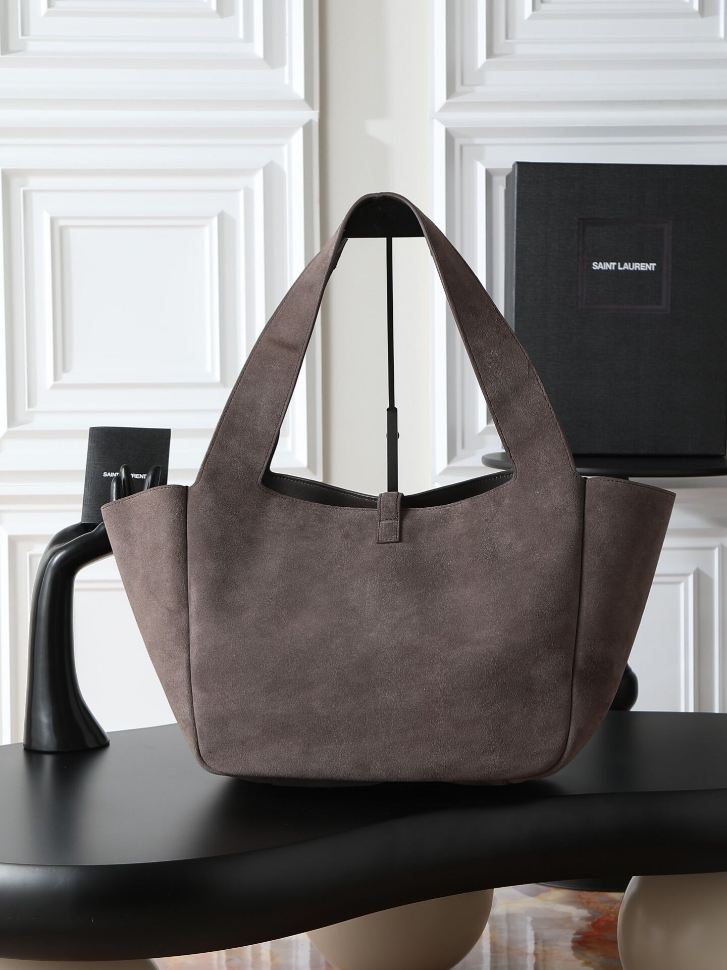 Y51 le 5 à 7 bea in suede 50×28×18cm