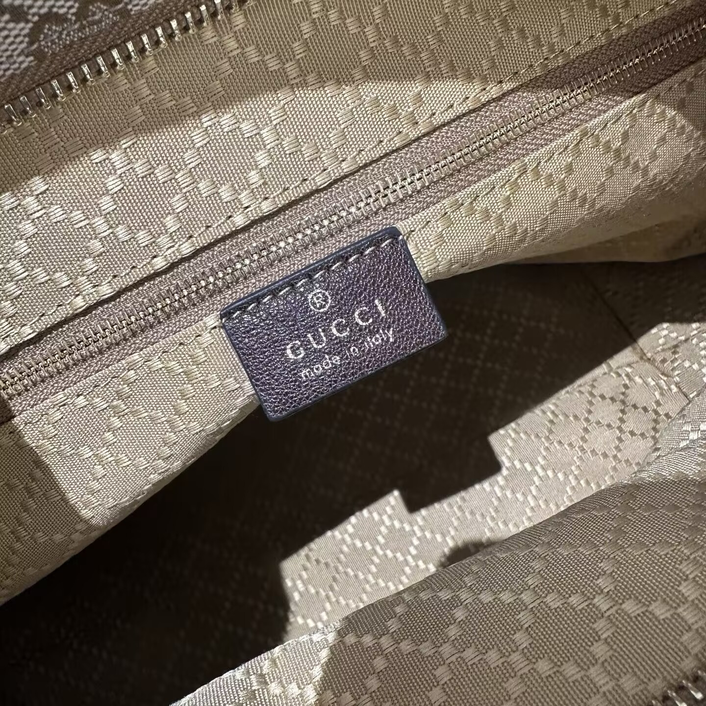 Gvc*1 GG Small Tote Bag 28.5x27x18cm