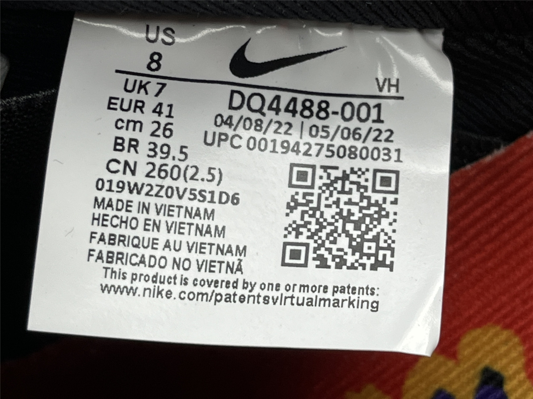 ua nike neckFa*e x dunk low pro sb