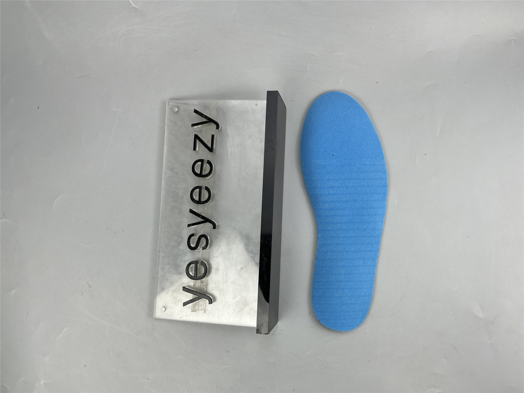 UA AIR JORDAN 1 LOW OG SP