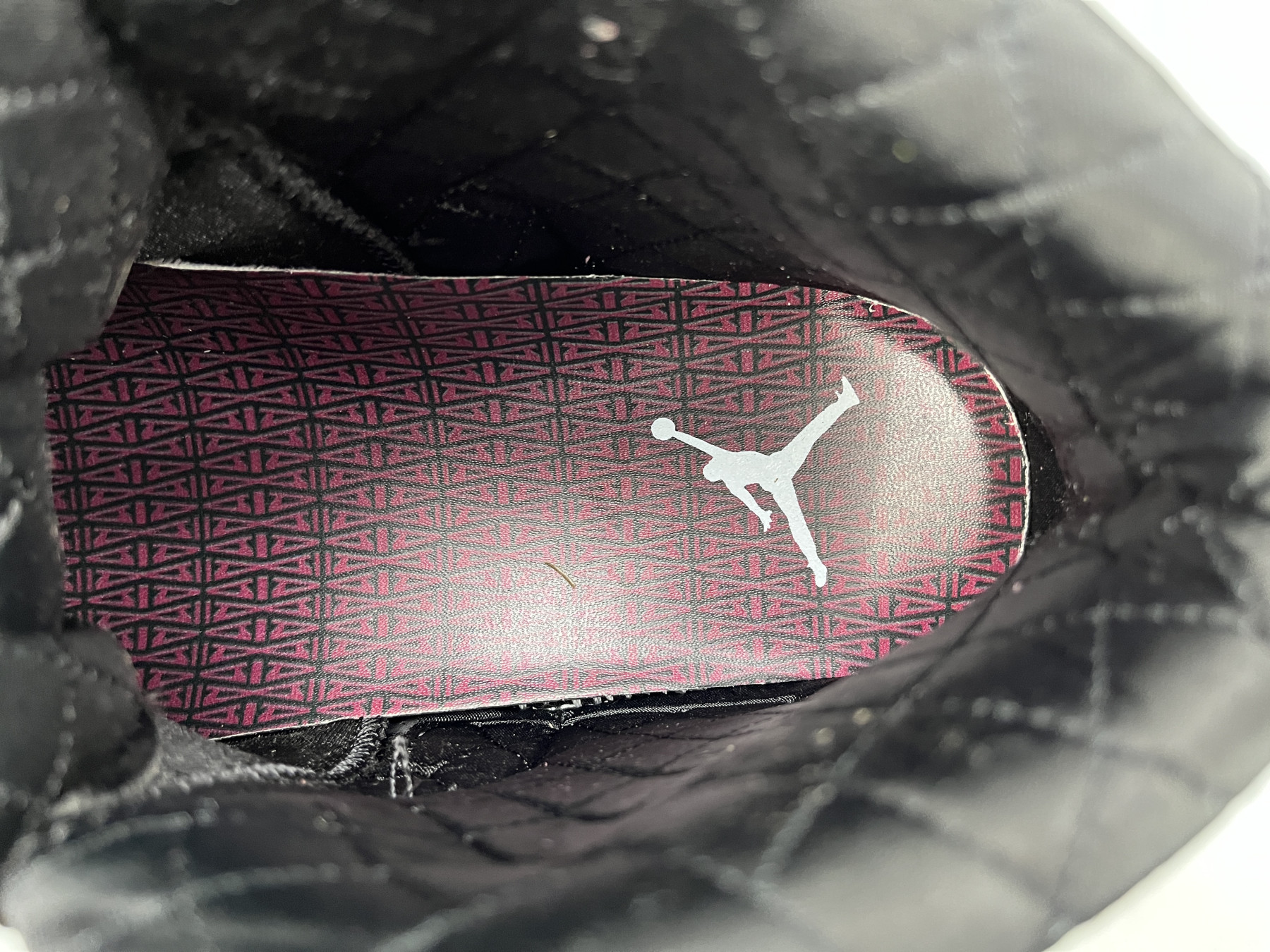 UA A MA MANIÃ‰RE X WMNS AIR JORDAN 12 RETRO 