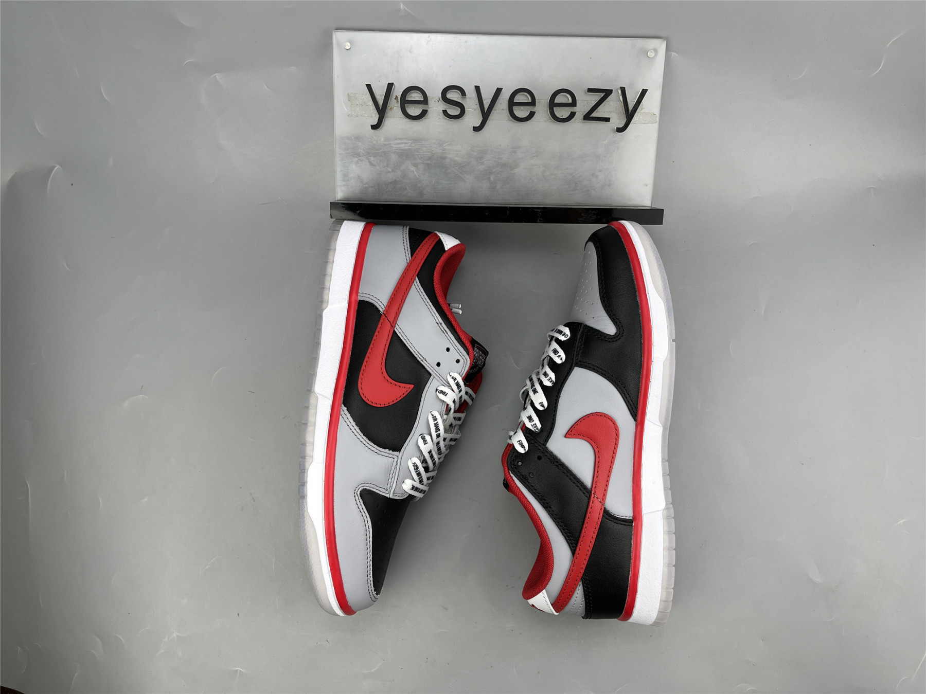 UA NIKE CLARK ATLANTA UNIVERSITY X DUNK LOW 