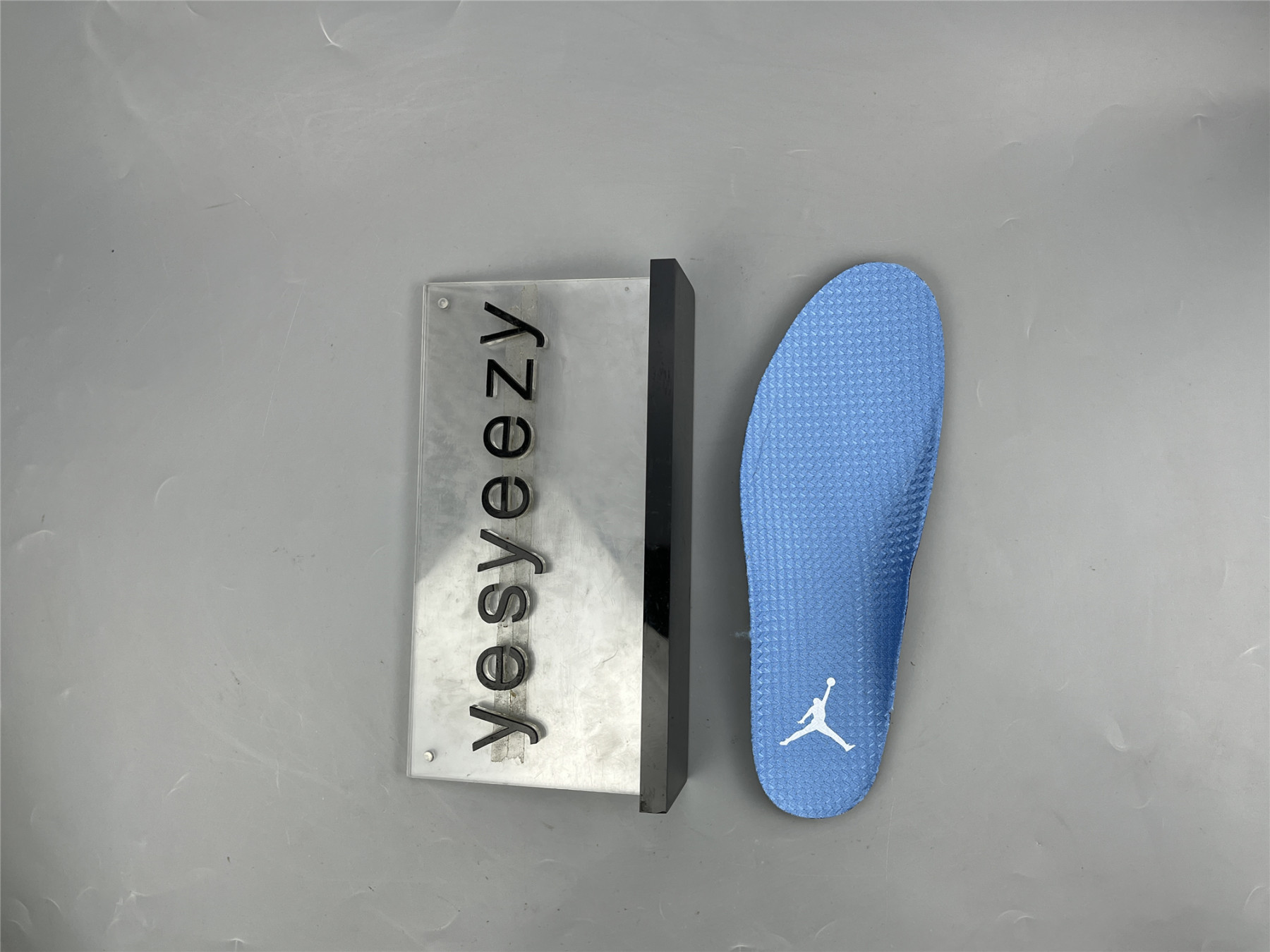 UA AIR JORDAN 5 RETRO "UNC"