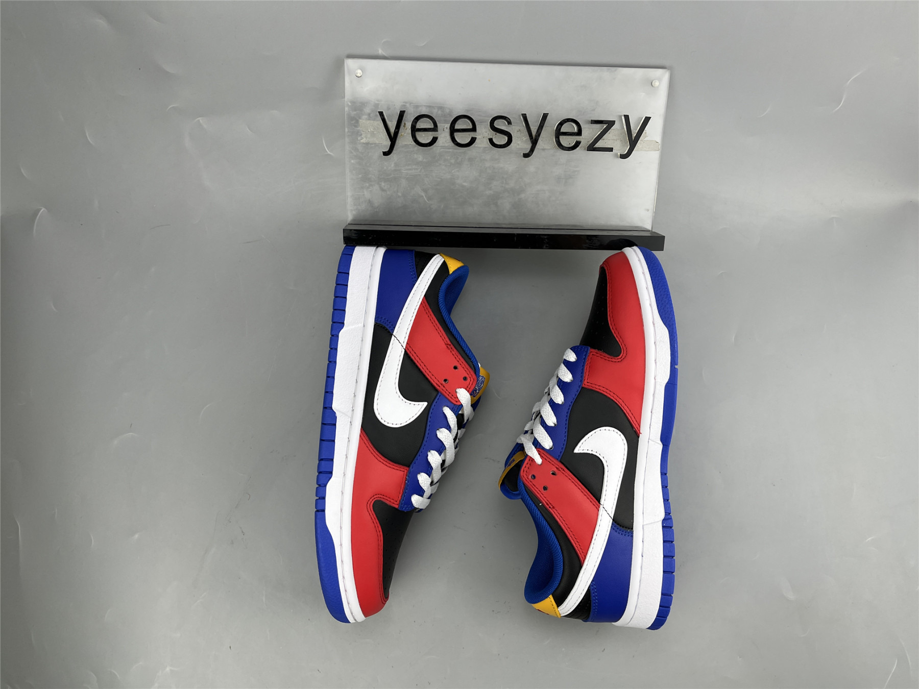 UA NIKE TENNESSEE STATE UNIVERSITY X DUNK LOW 