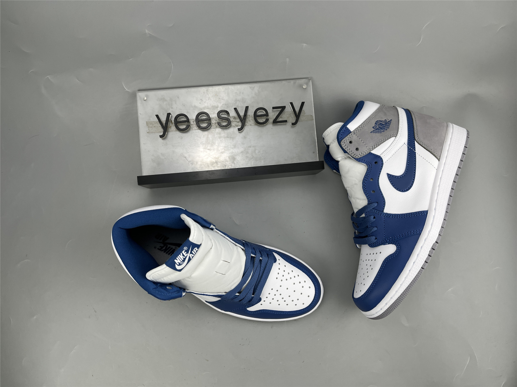 UA AIR JORDAN 1 RETRO HIGH OG GS 