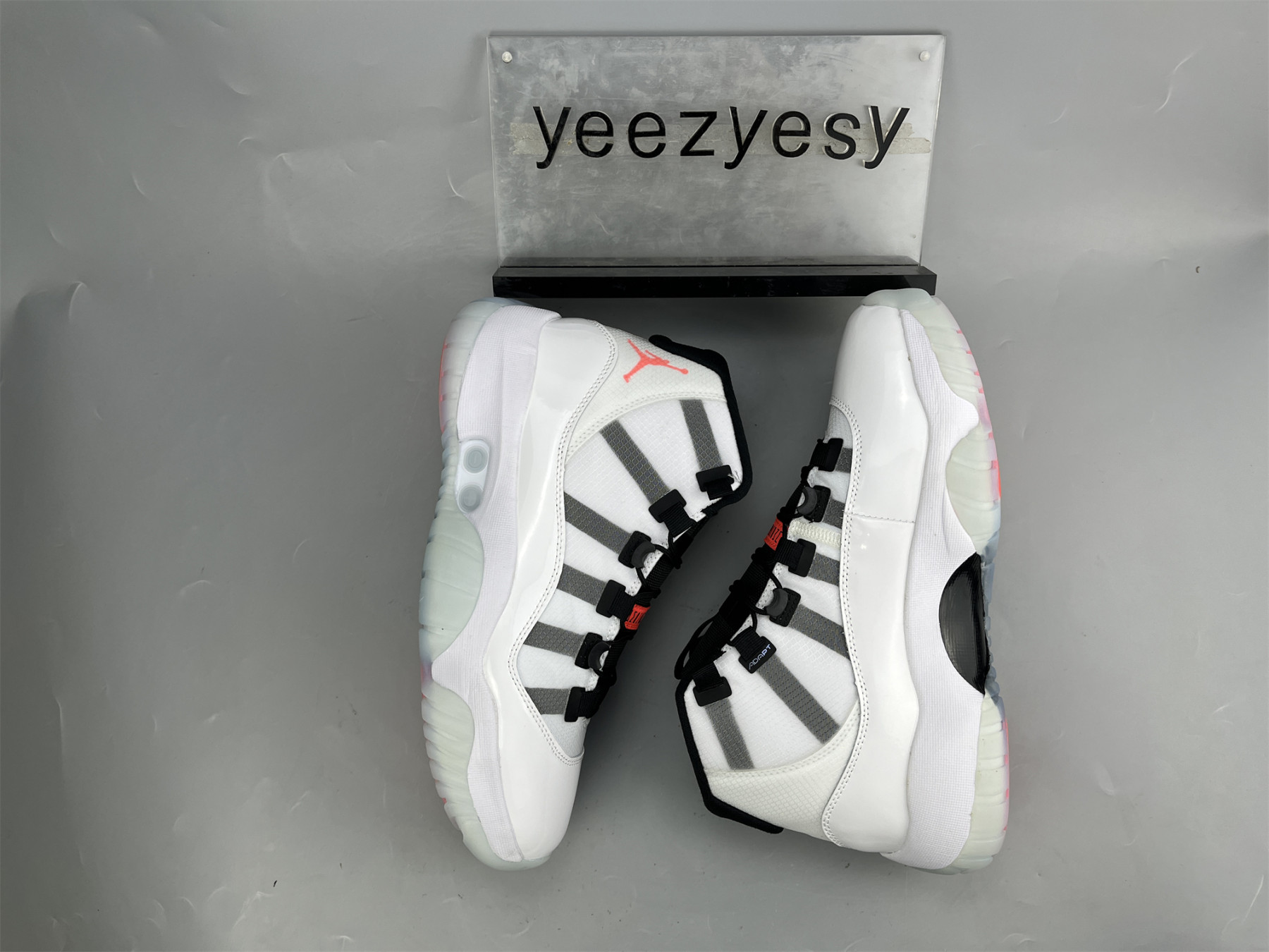 UA AIR JORDAN 11 ADAPT 