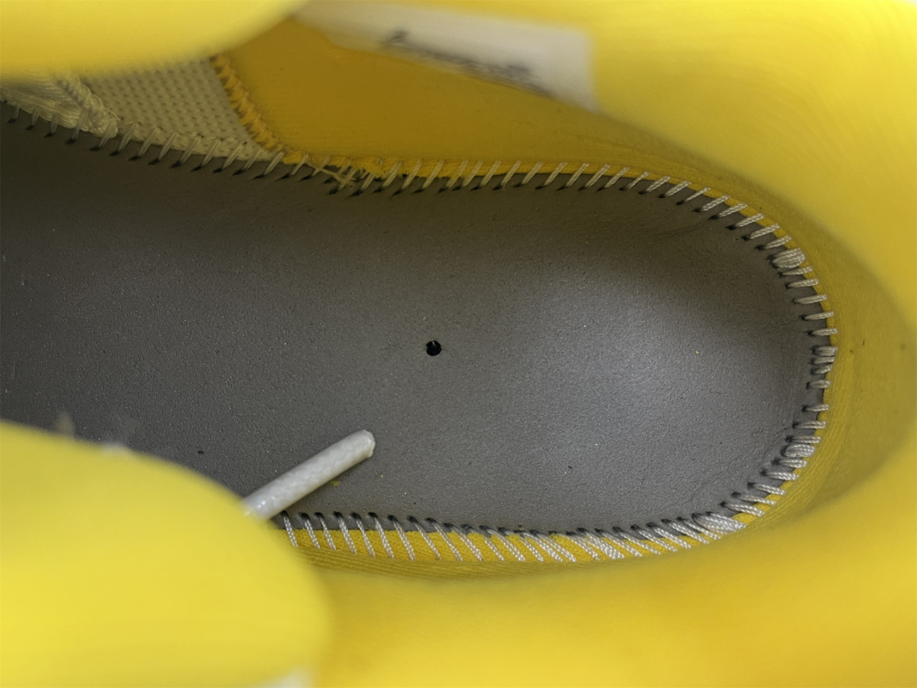 UA WMNS AIR JORDAN 11 RETRO LOW 