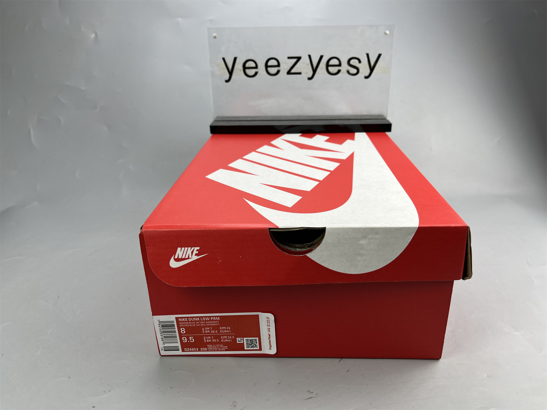 UA NIKE DUNK LOW PREMIUM 