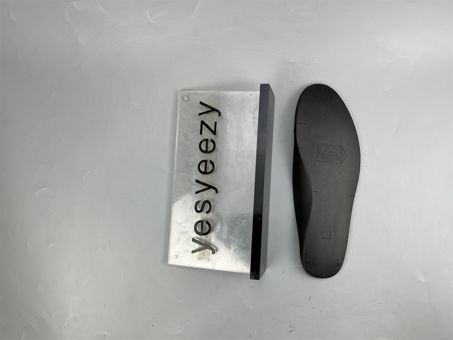 UA AIR JORDAN 1 RETRO HIGH 