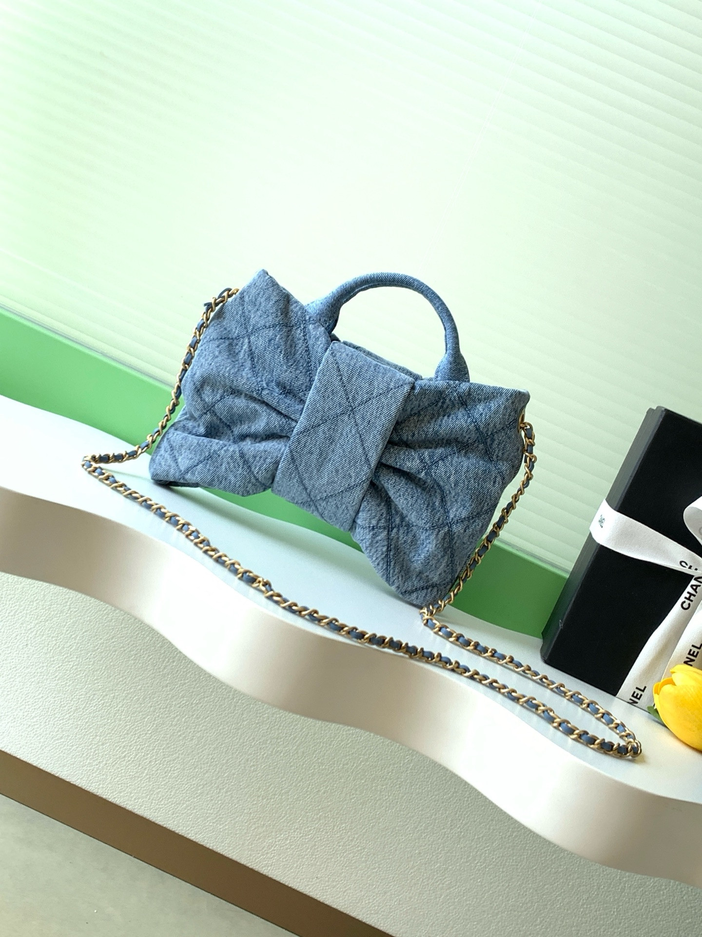 Chanel Mini Bow Bag 18x26x5cm