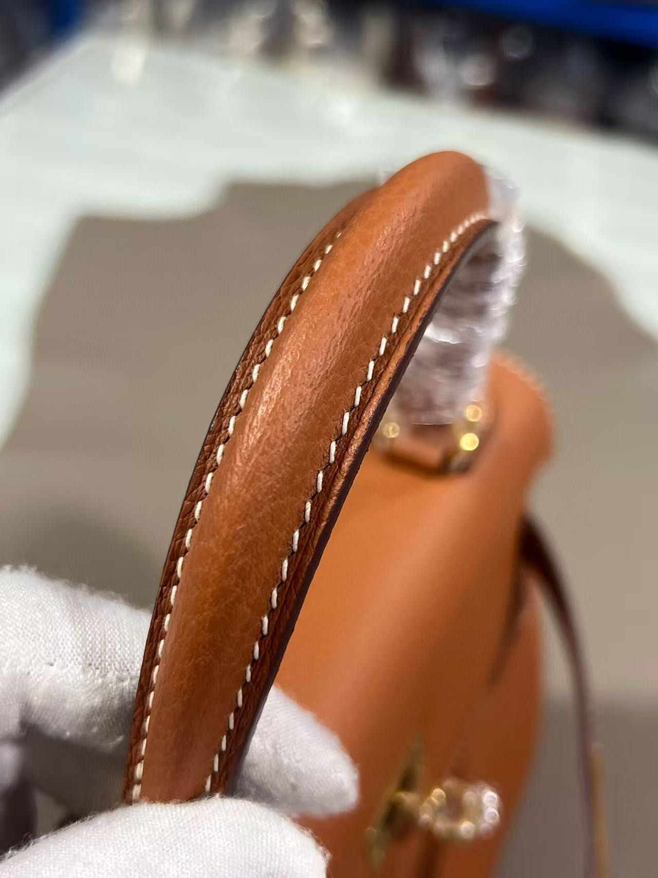 H**me5 Togo Kelly Gold-tone Hardware 25