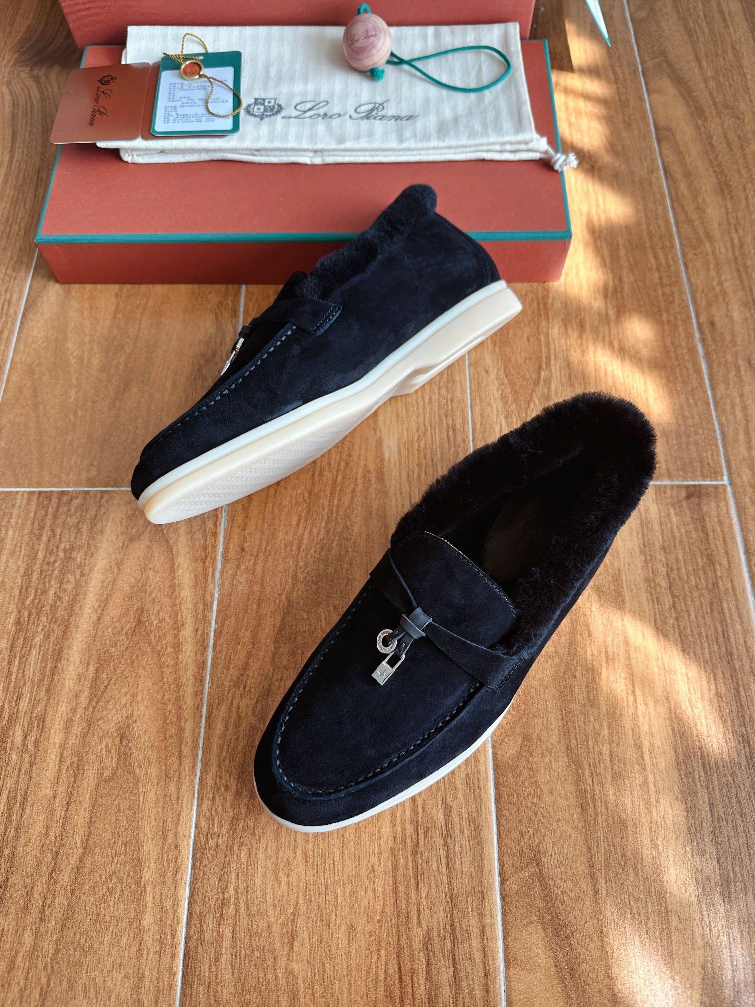 UA L0r0 P1ana Summer Charms Walk Loafers