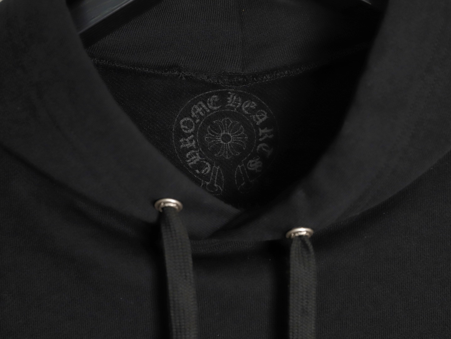 Ch*0me He**ts Hoodies