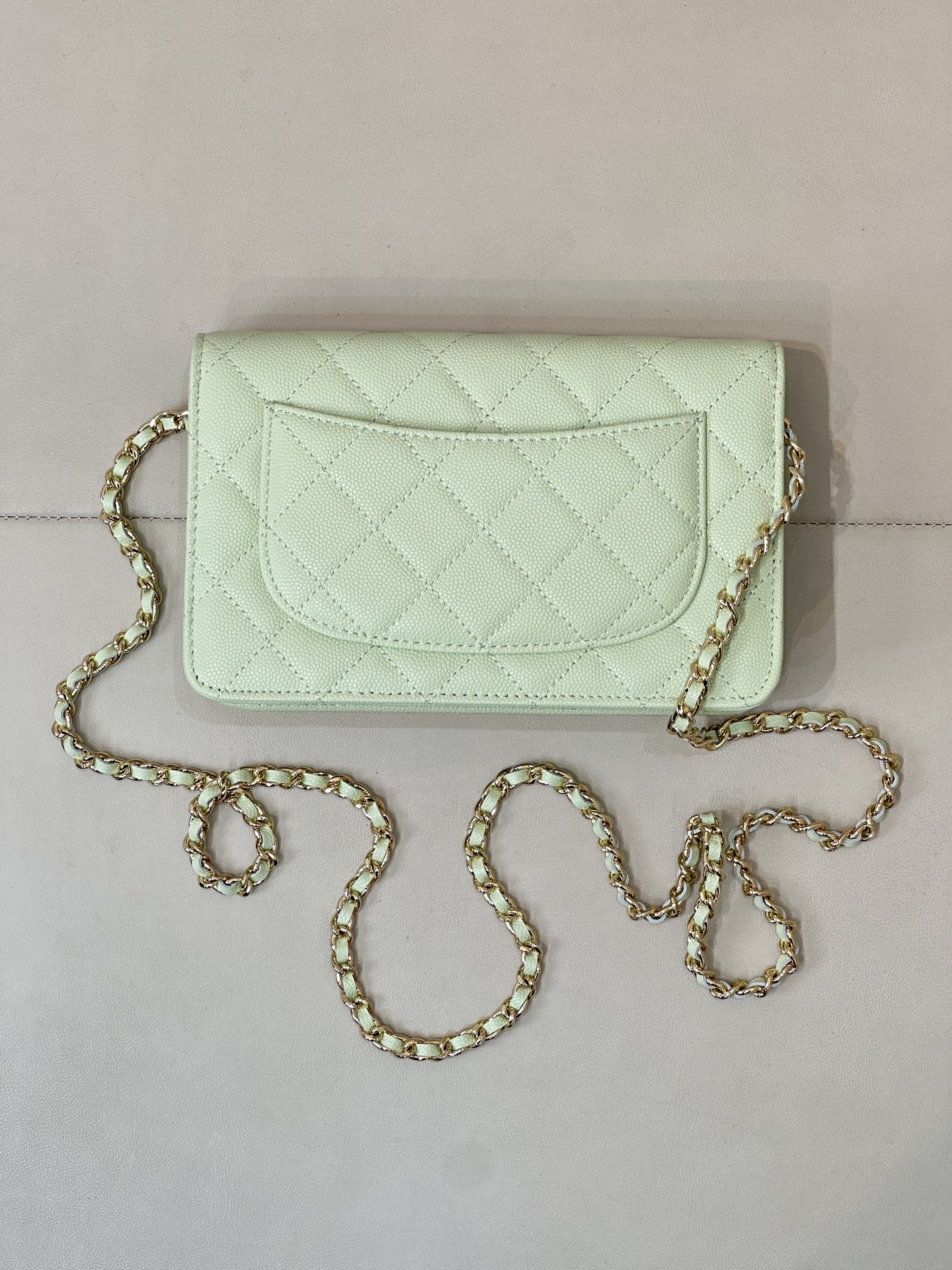 Ch**el WOC CLASSIC WALLET ON CHAIN AS0250 12x19x3cm