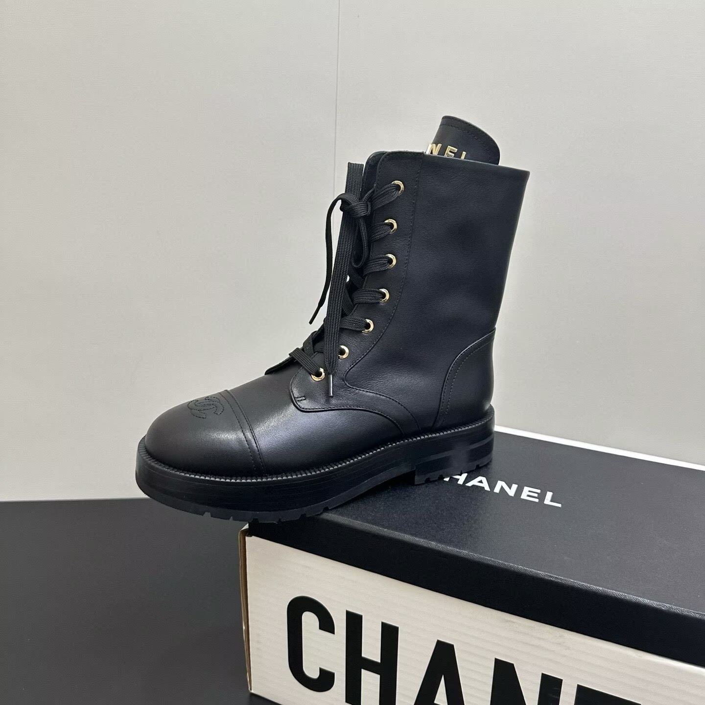UA Ch**el Boots