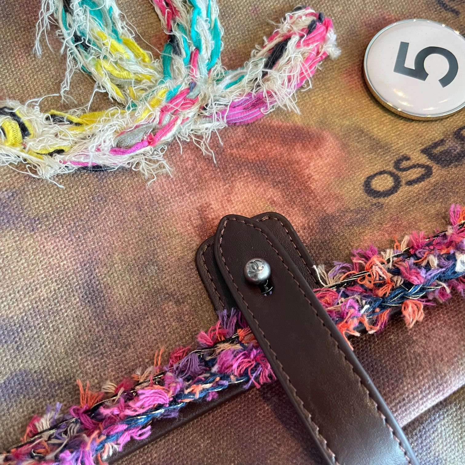 Chanel On the Pavements Graffiti Messenger Bag 30x30cm