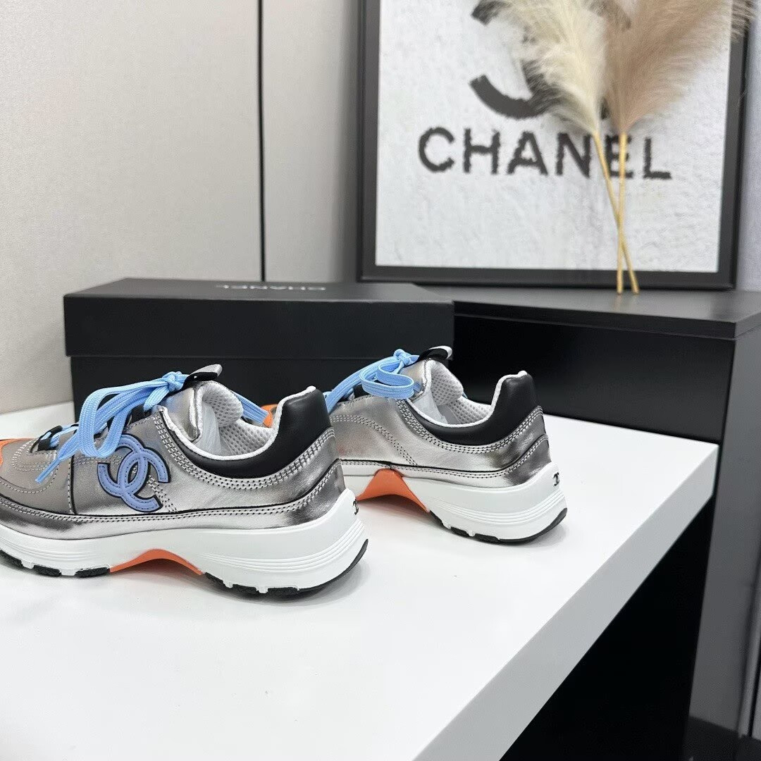 UA Ch**el SNEAKERS