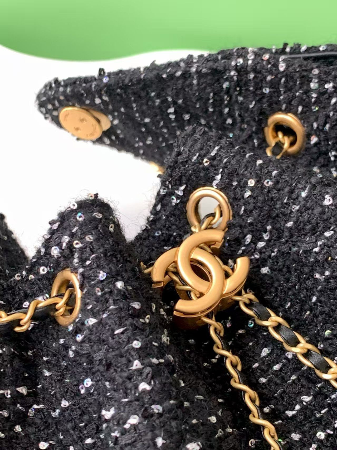 Ch**el 25 Bucket Tweed Bag 26x30x14cm