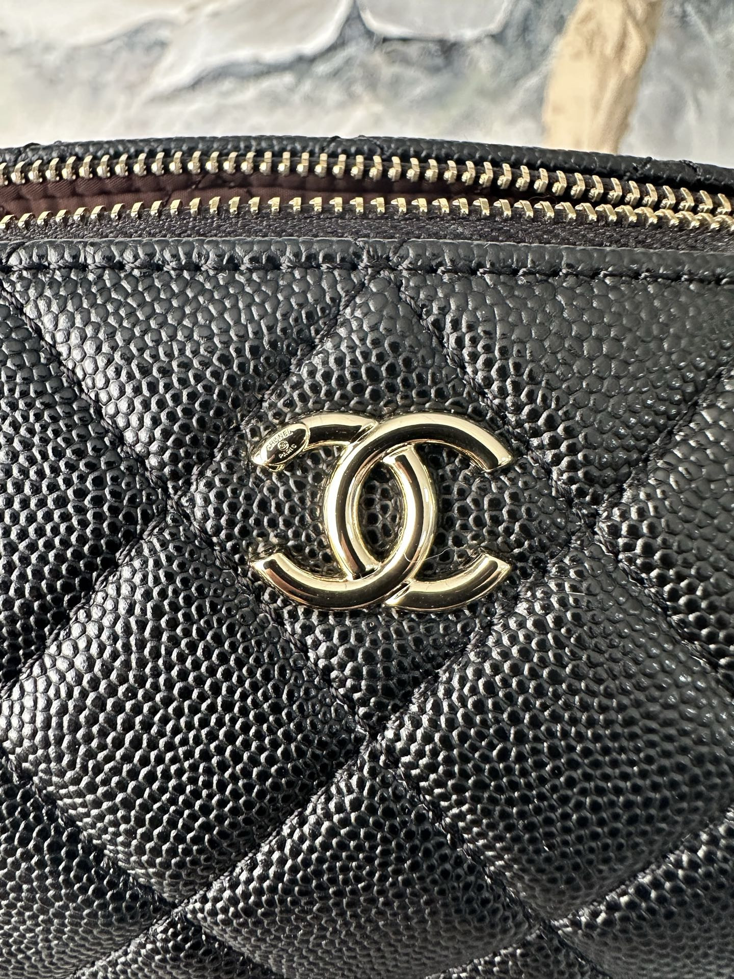 Ch**el Quilted Cosmetic Bag AS4990 19x8x11cm