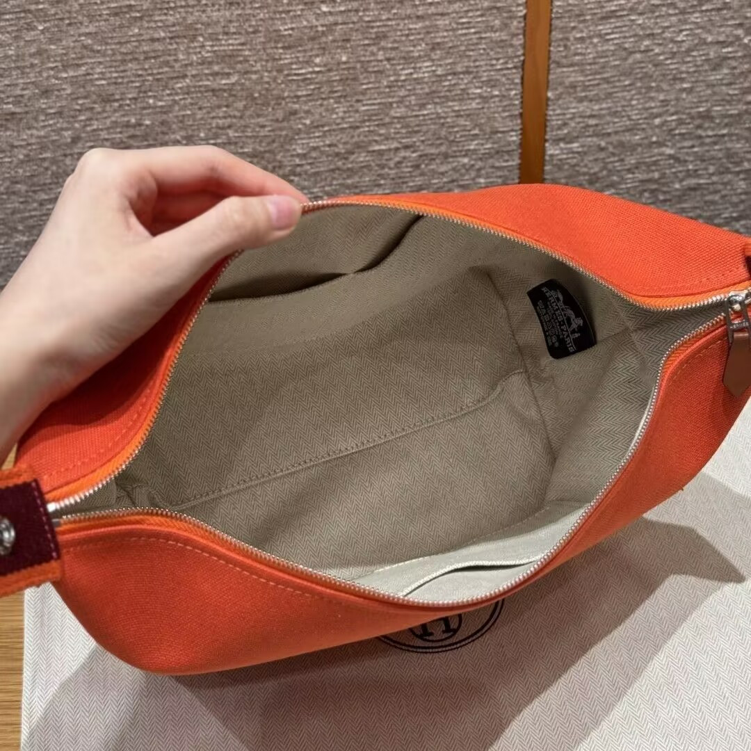 H**me5 Canvas Bride-A-Brac Case Toiletry Pouch