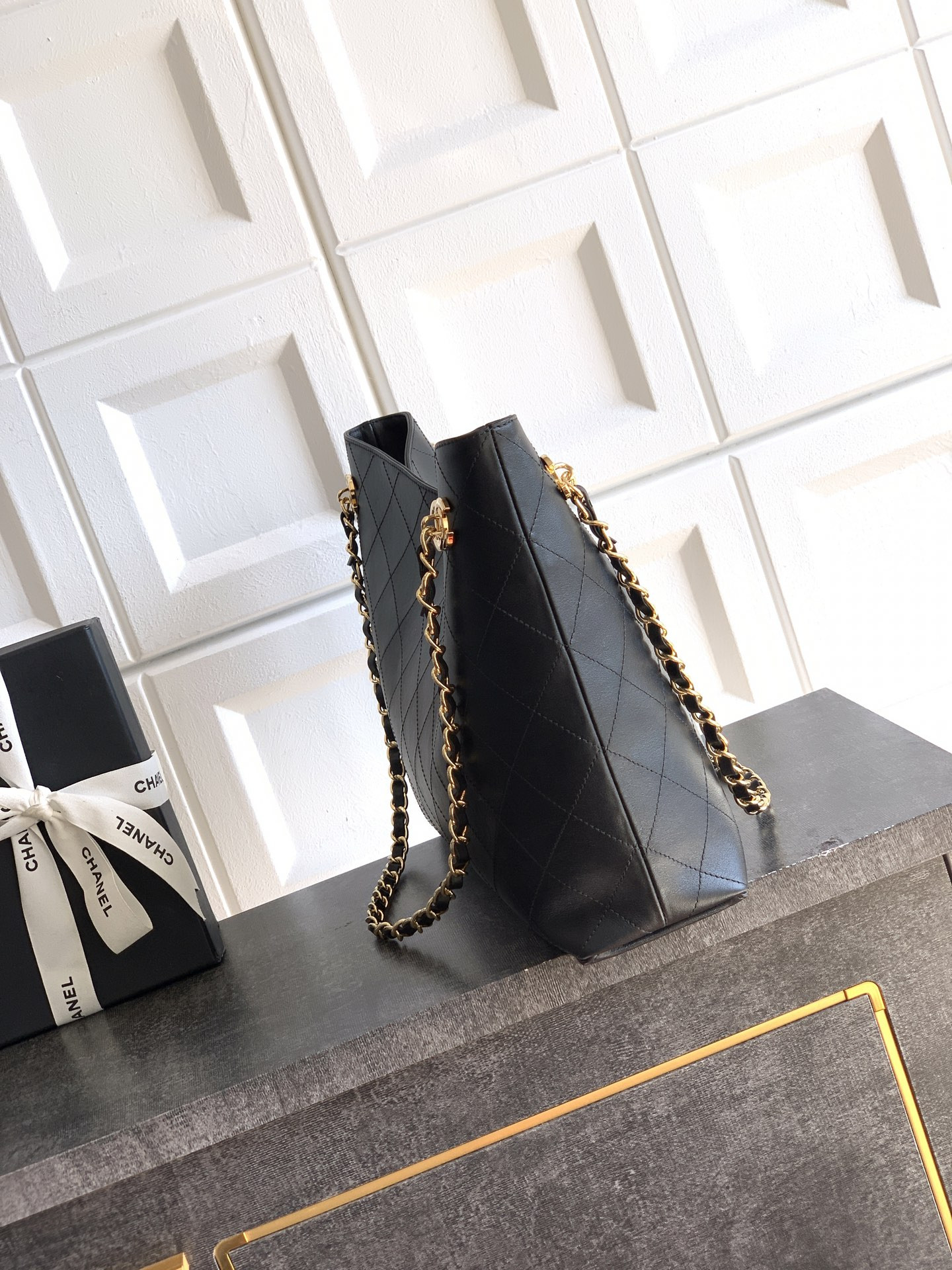 Ch**el shopping bag 38x25x9.5cm