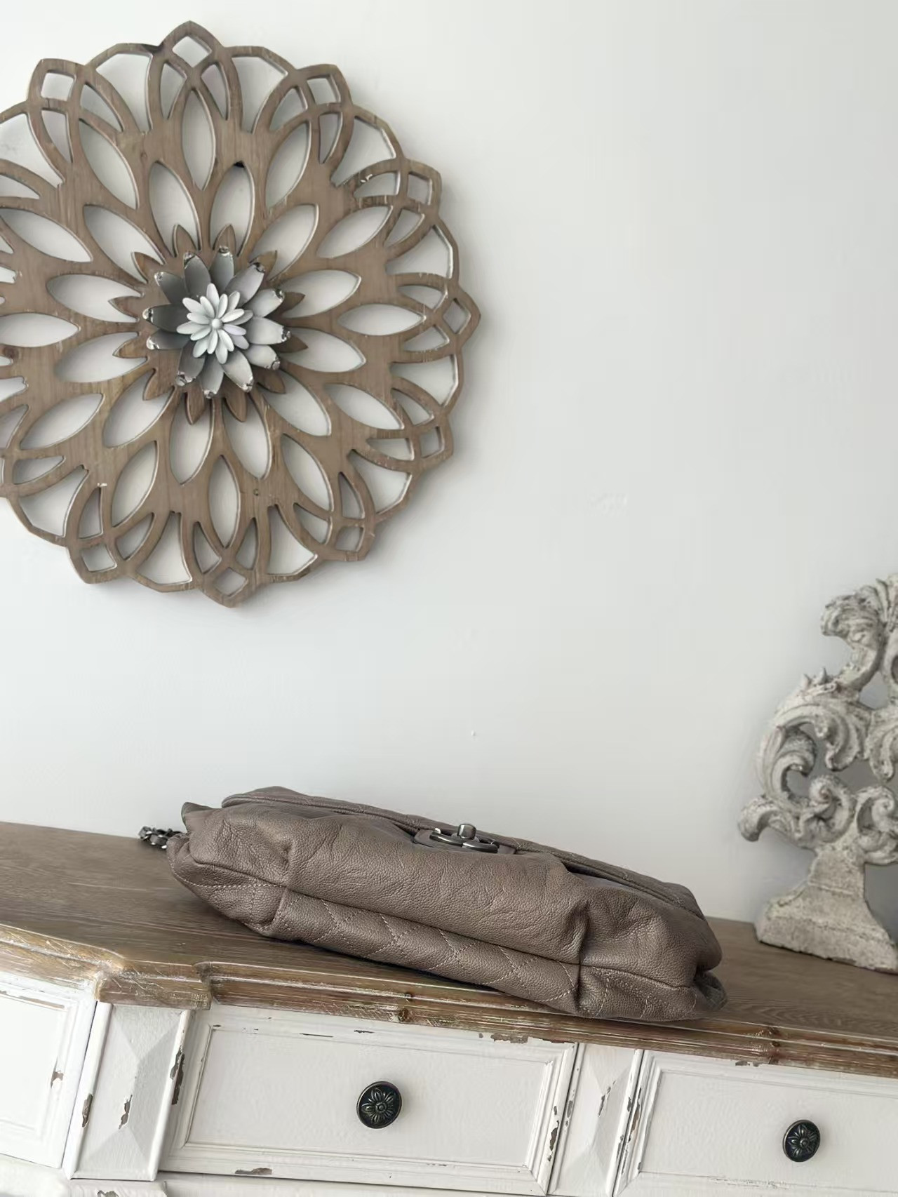 Chane Flap Cloud Bag 30x40cm