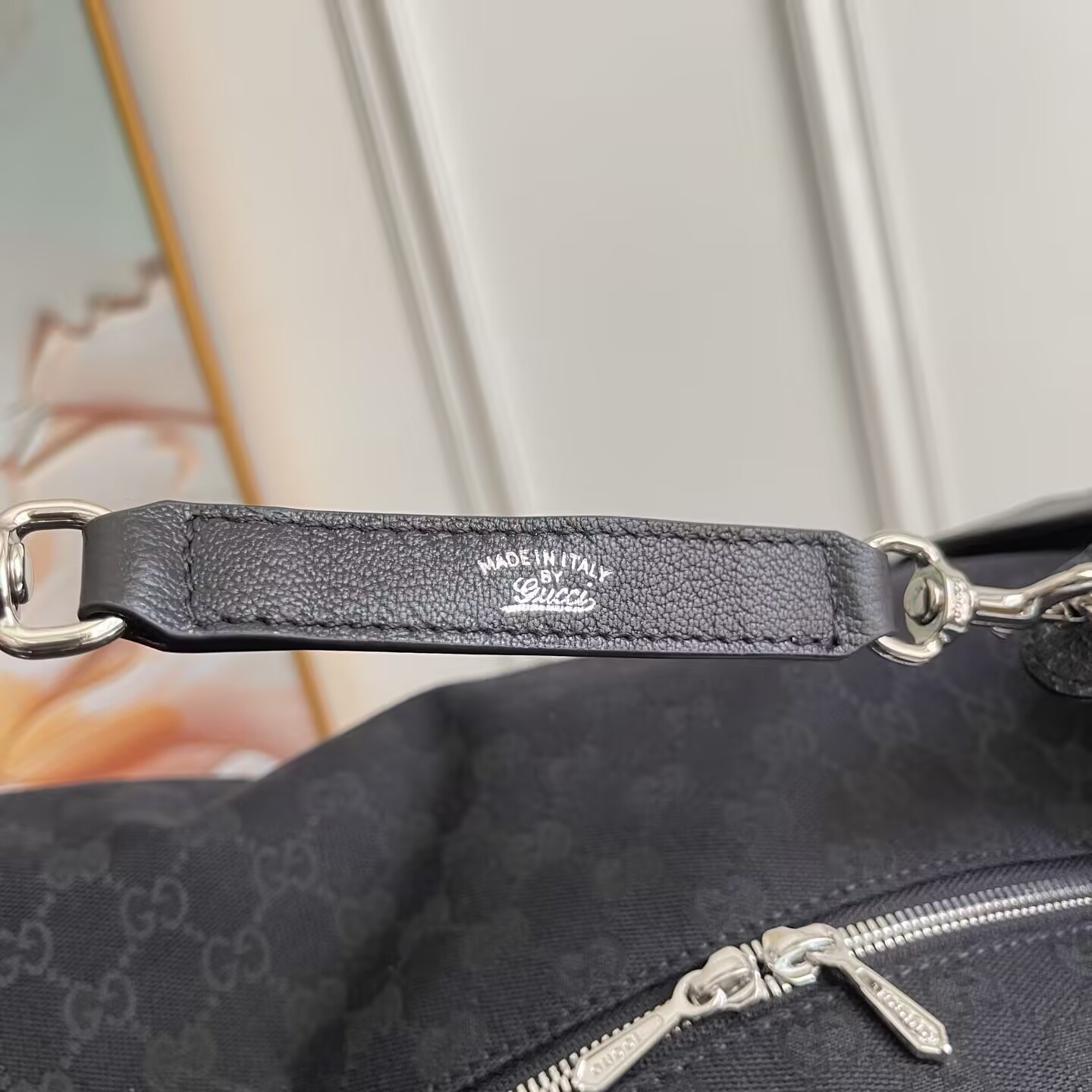 Gvc*1 Brera Large Crossbody Bag 46x29x20.5cm