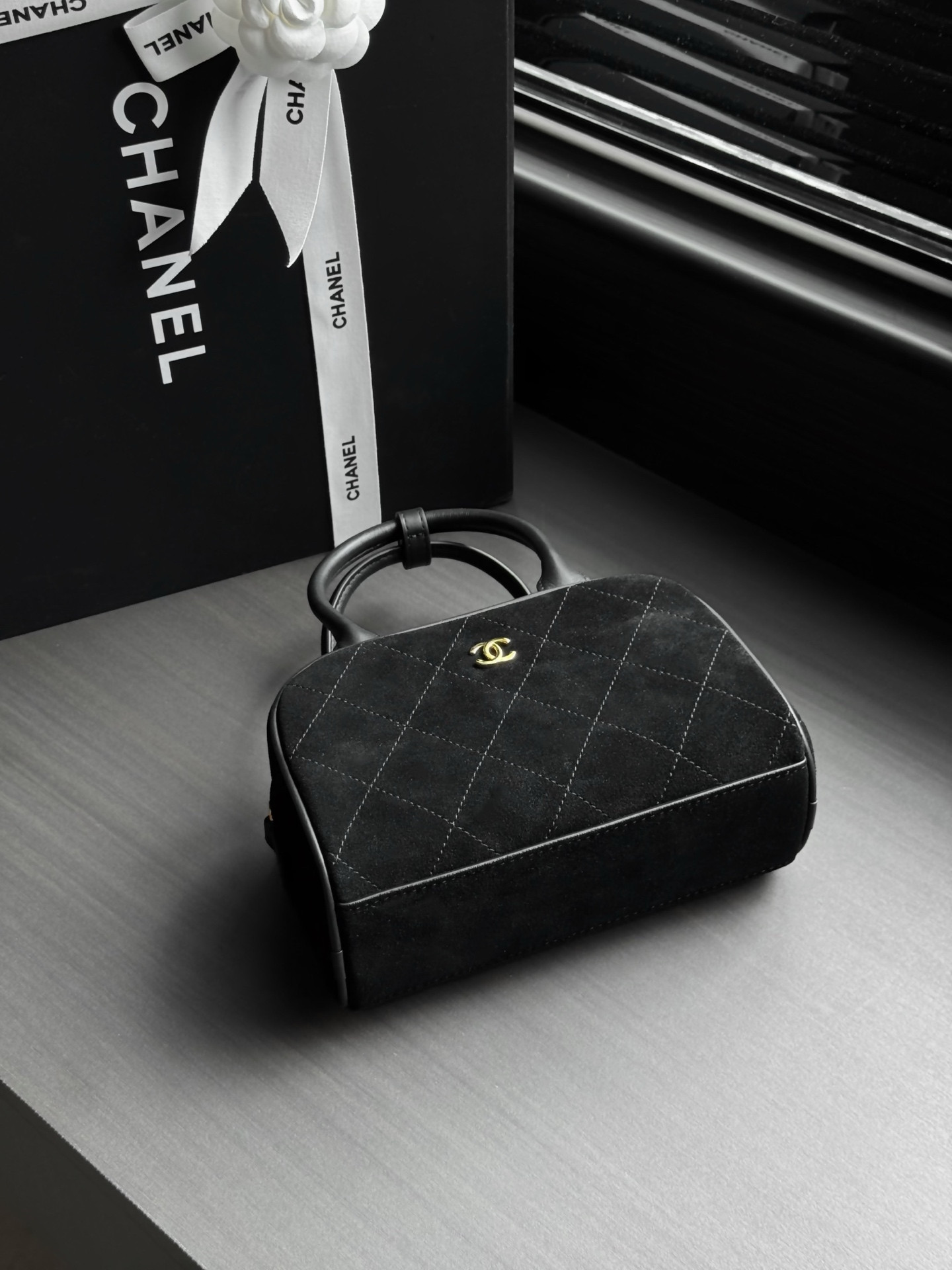 Ch**el Bowling Clutch AP5528 13x21x9cm