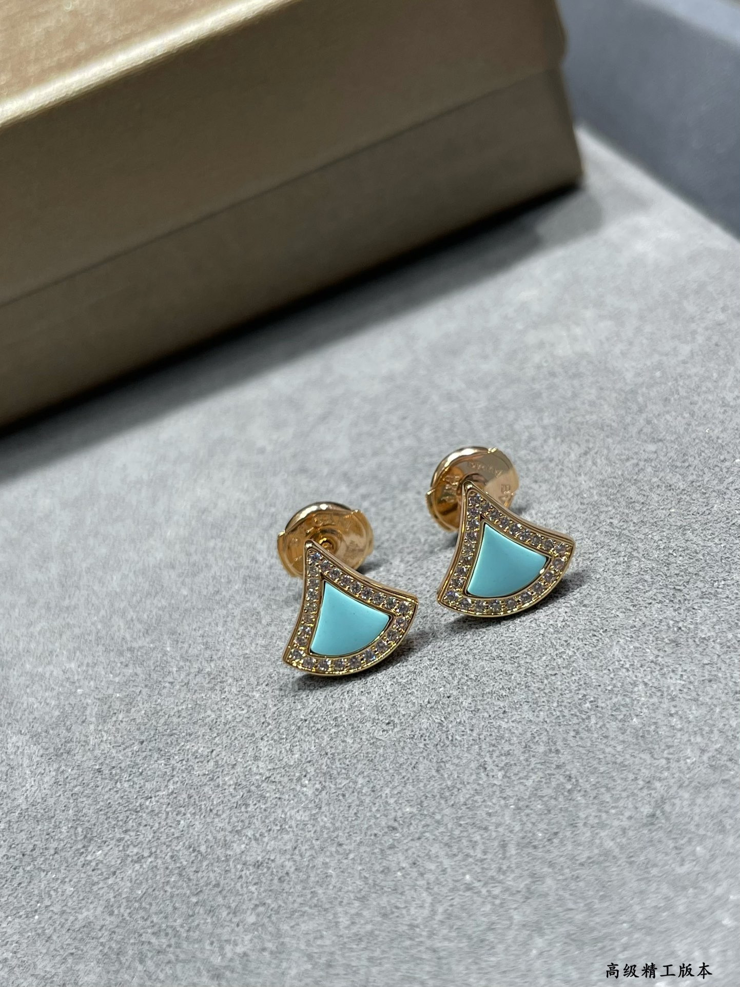 Bv1g*ai Skirt Earrings