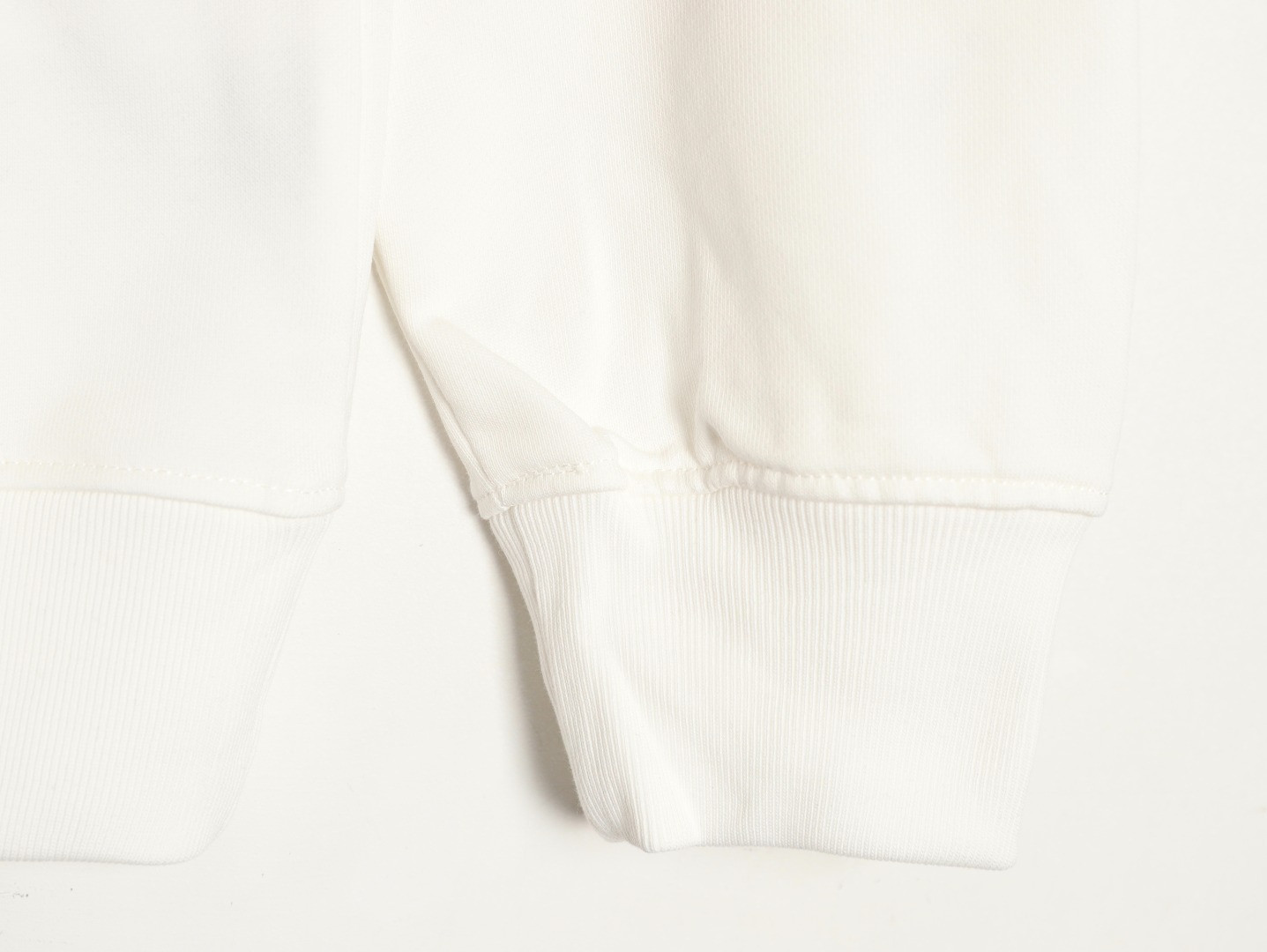 L0vis Vvtt0n LV Hoodies