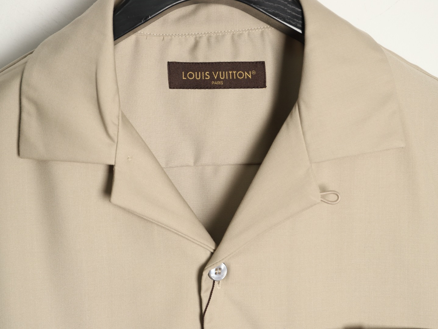 l0vis Vvtt0n short-sleeved shirts