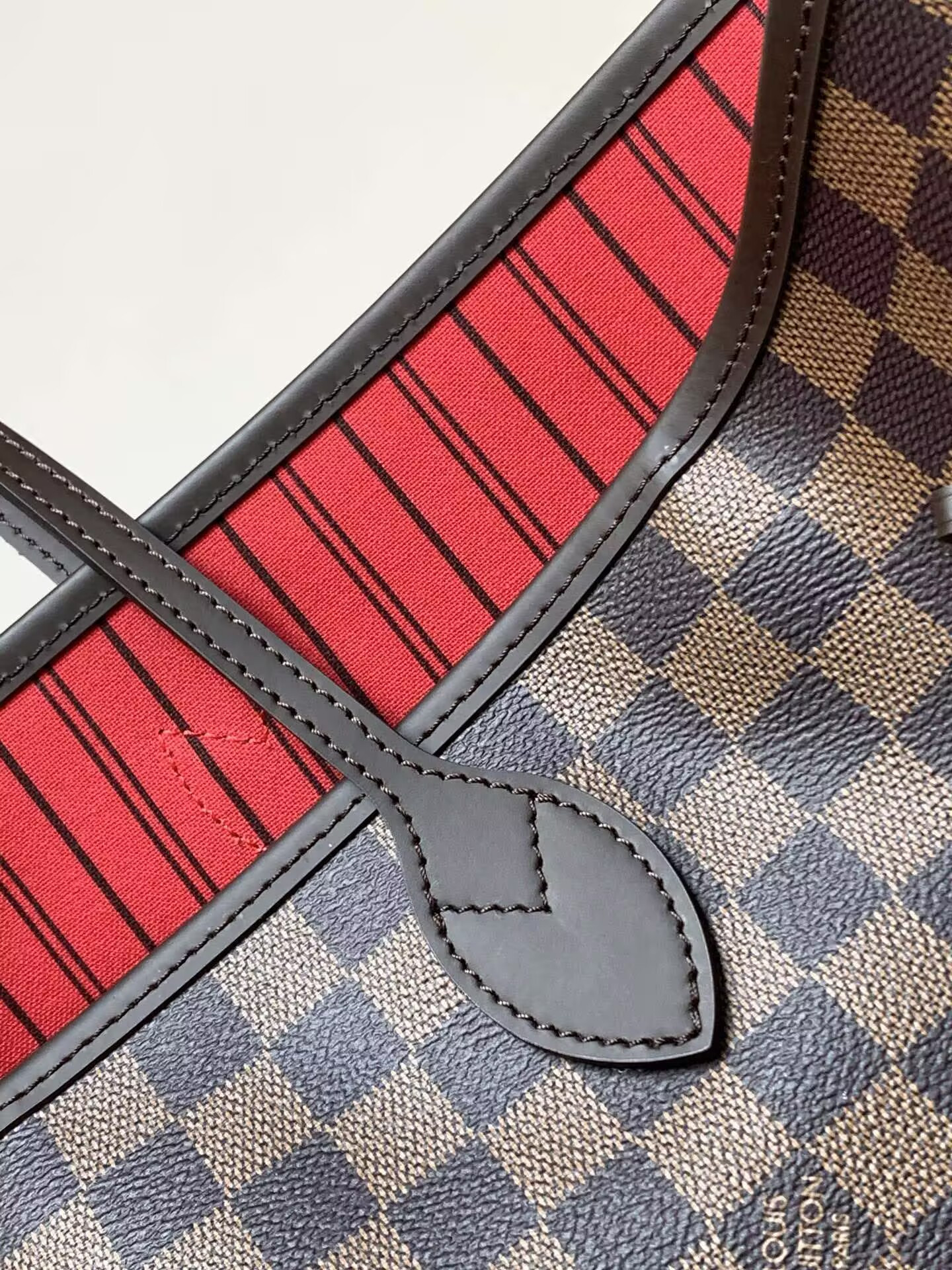 LV Neverfull GM N40597 39x32x19cm Without Box