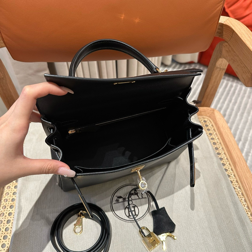 H**me5 Swift Kelly 25cm (15-20 days for customization)