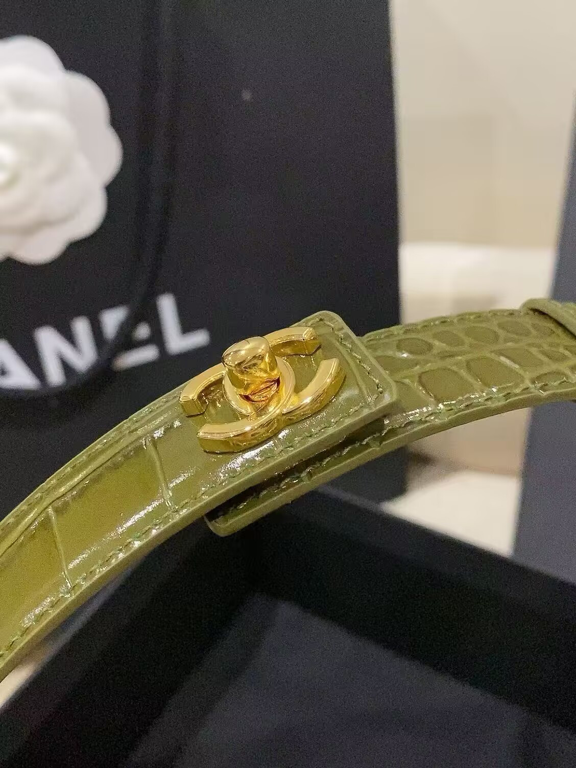 Ch**el Belt One Size
