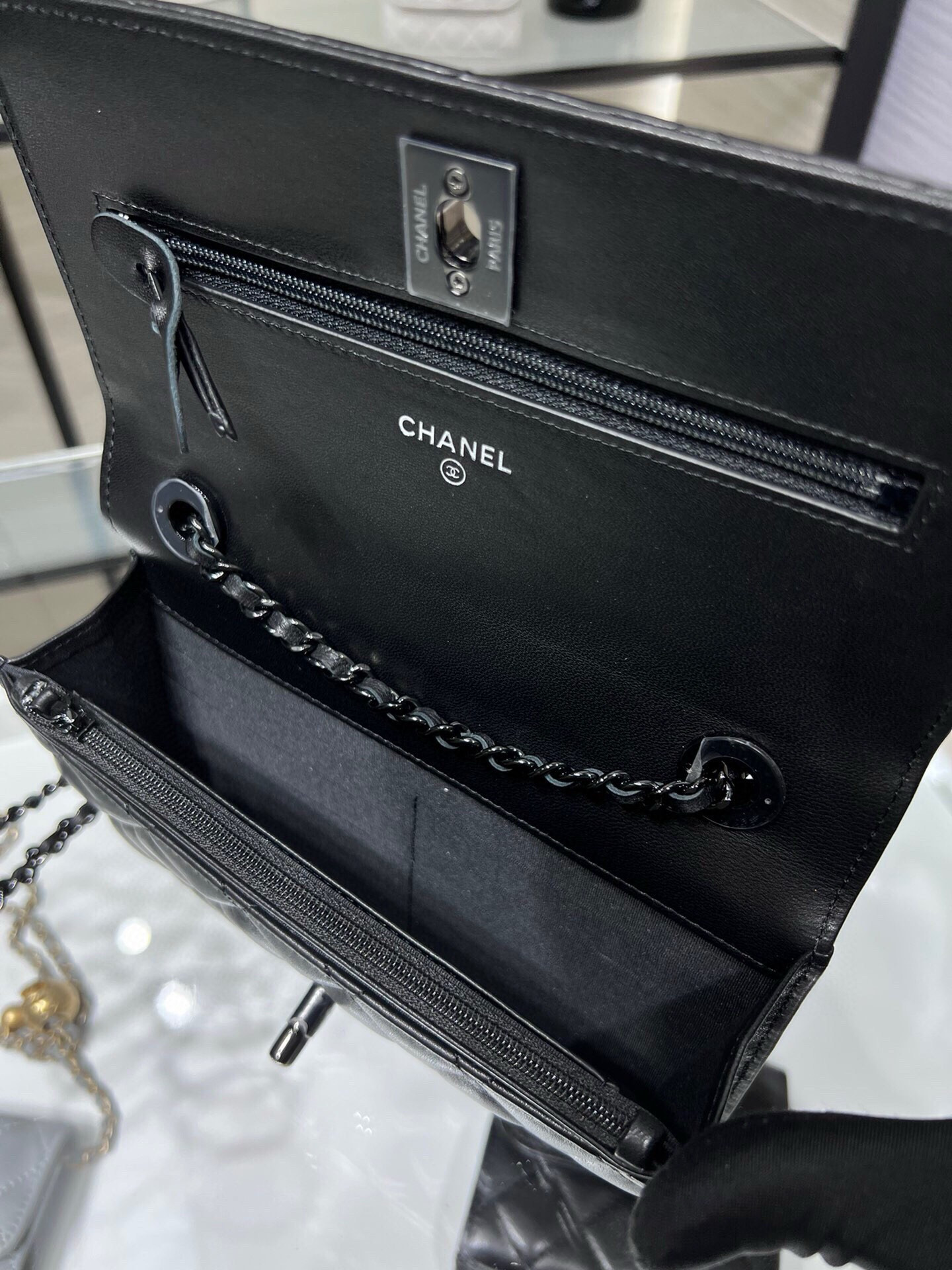 Ch**el woc trendy cc wallet on chain 19x12x3.5cm
