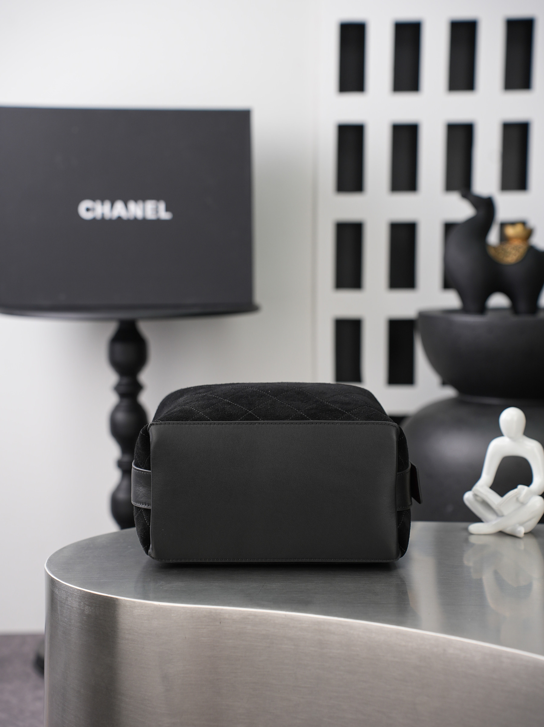 Ch**el Bucket Bag AS6584 23x23x14cm